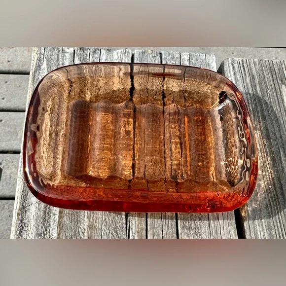 Fire and Light Glass Art Soap Dish in Peach or Copper Color, perfect condition - Picture 3 of 5